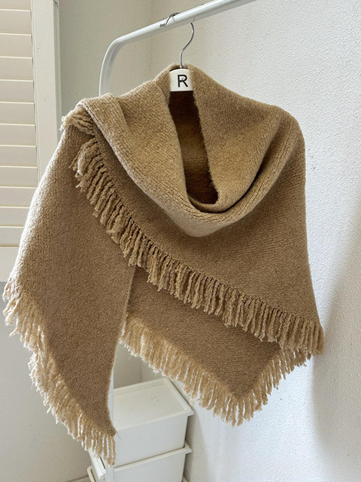 Acrylic Knit Triangle Shawl with Tassels – Wool-Look Scarf, 7 Colors