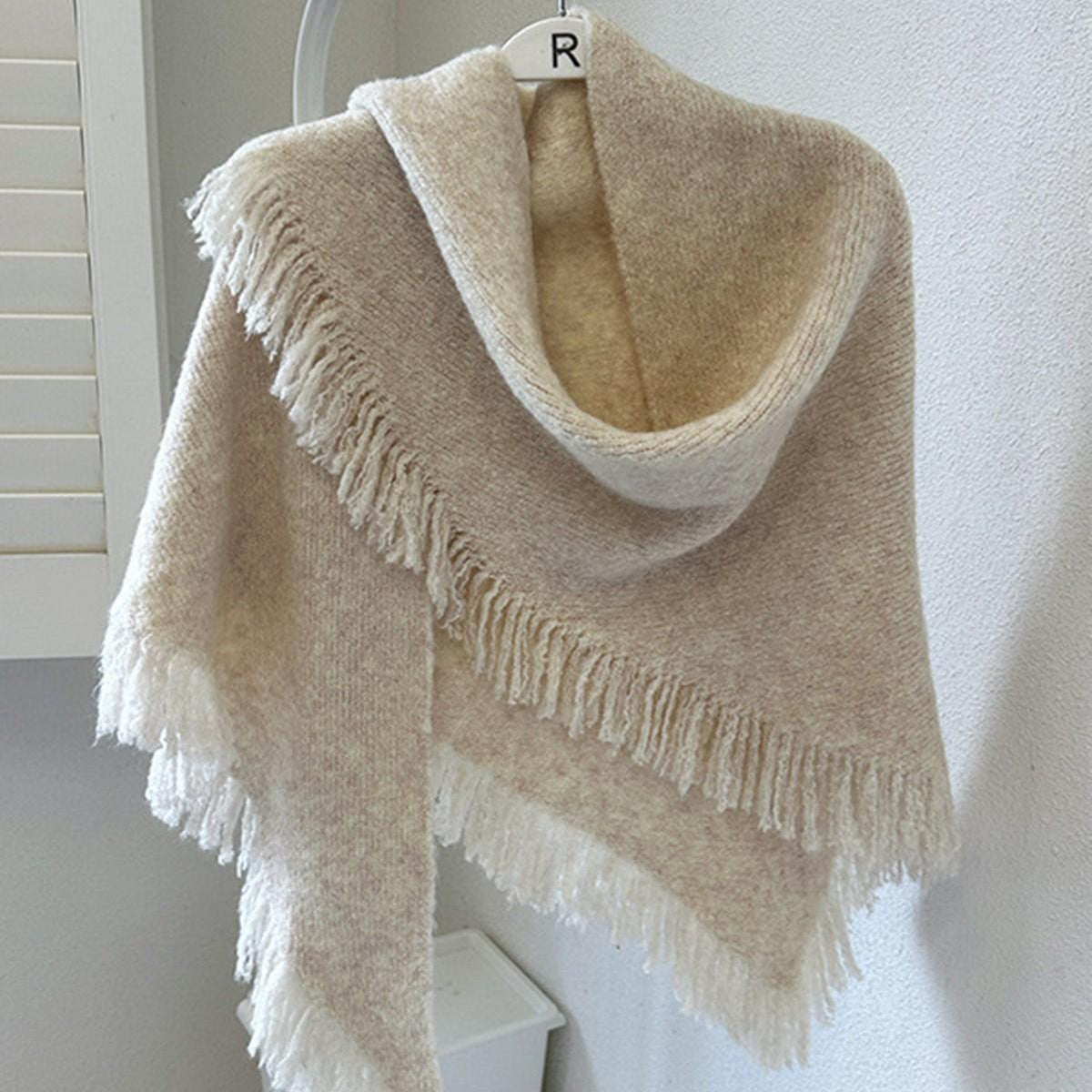Acrylic Knit Triangle Shawl with Tassels – Wool-Look Scarf, 7 Colors