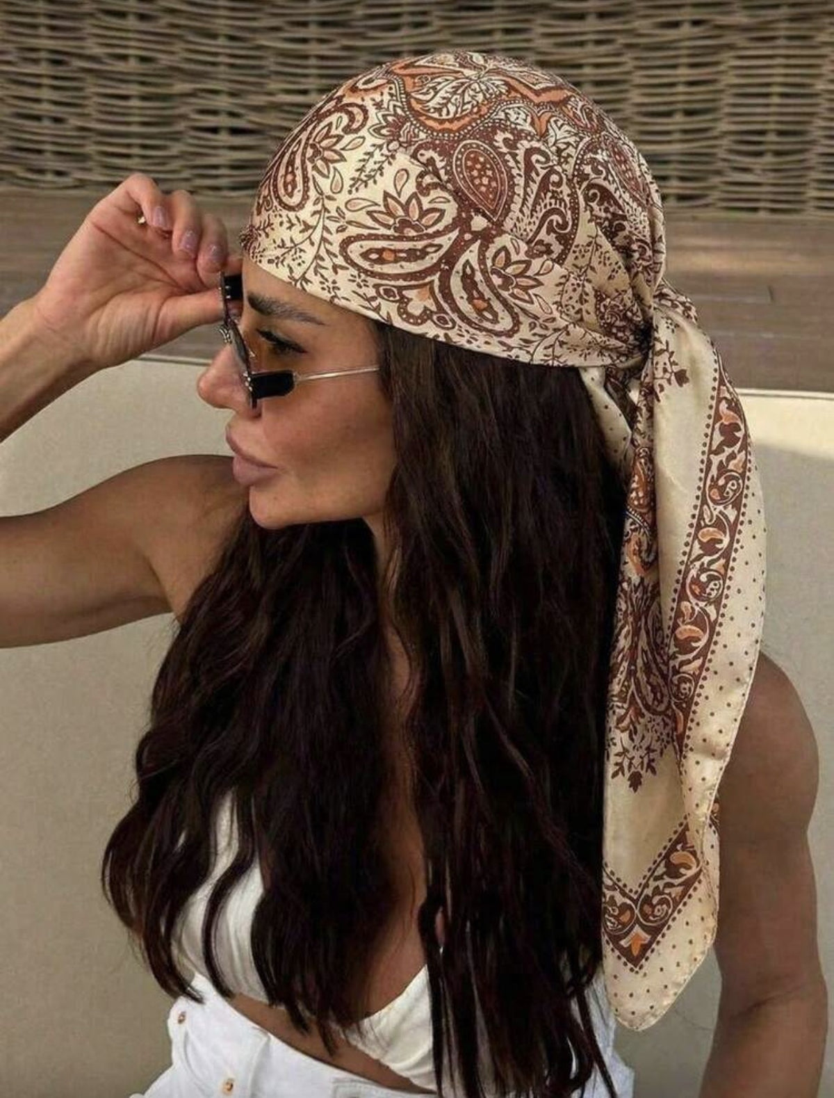 Paisley & Chain Print Satin Square Scarf – Headscarf, 90 × 90 cm