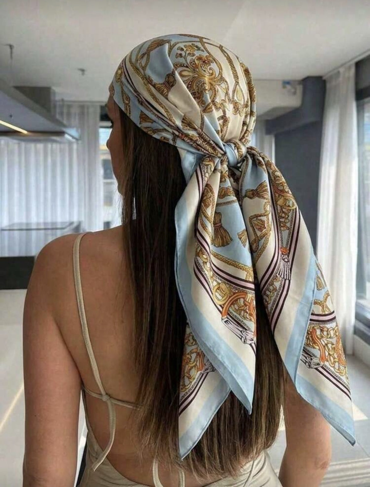 Paisley & Chain Print Satin Square Scarf – Headscarf, 90 × 90 cm