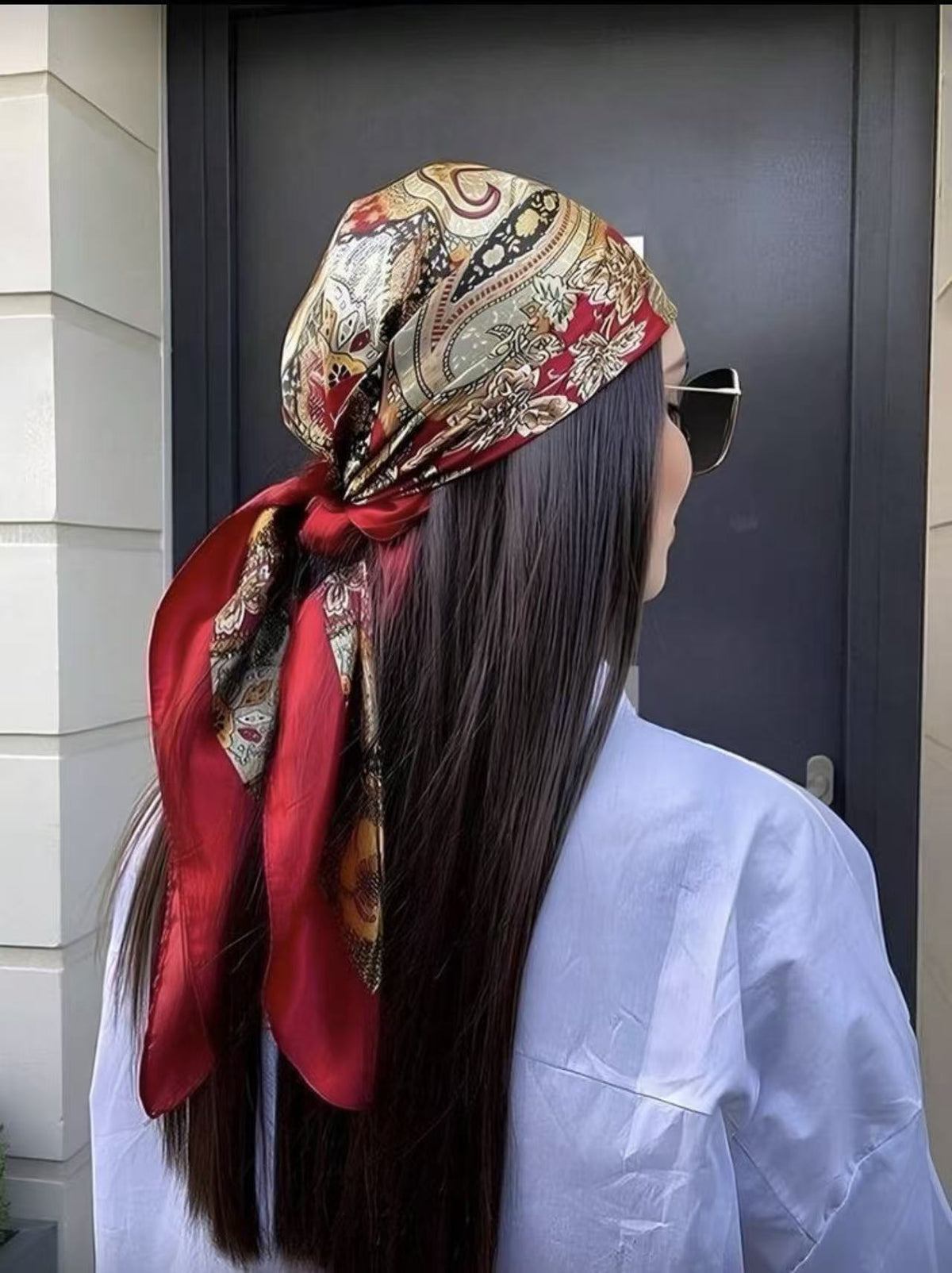Paisley & Chain Print Satin Square Scarf – Headscarf, 90 × 90 cm